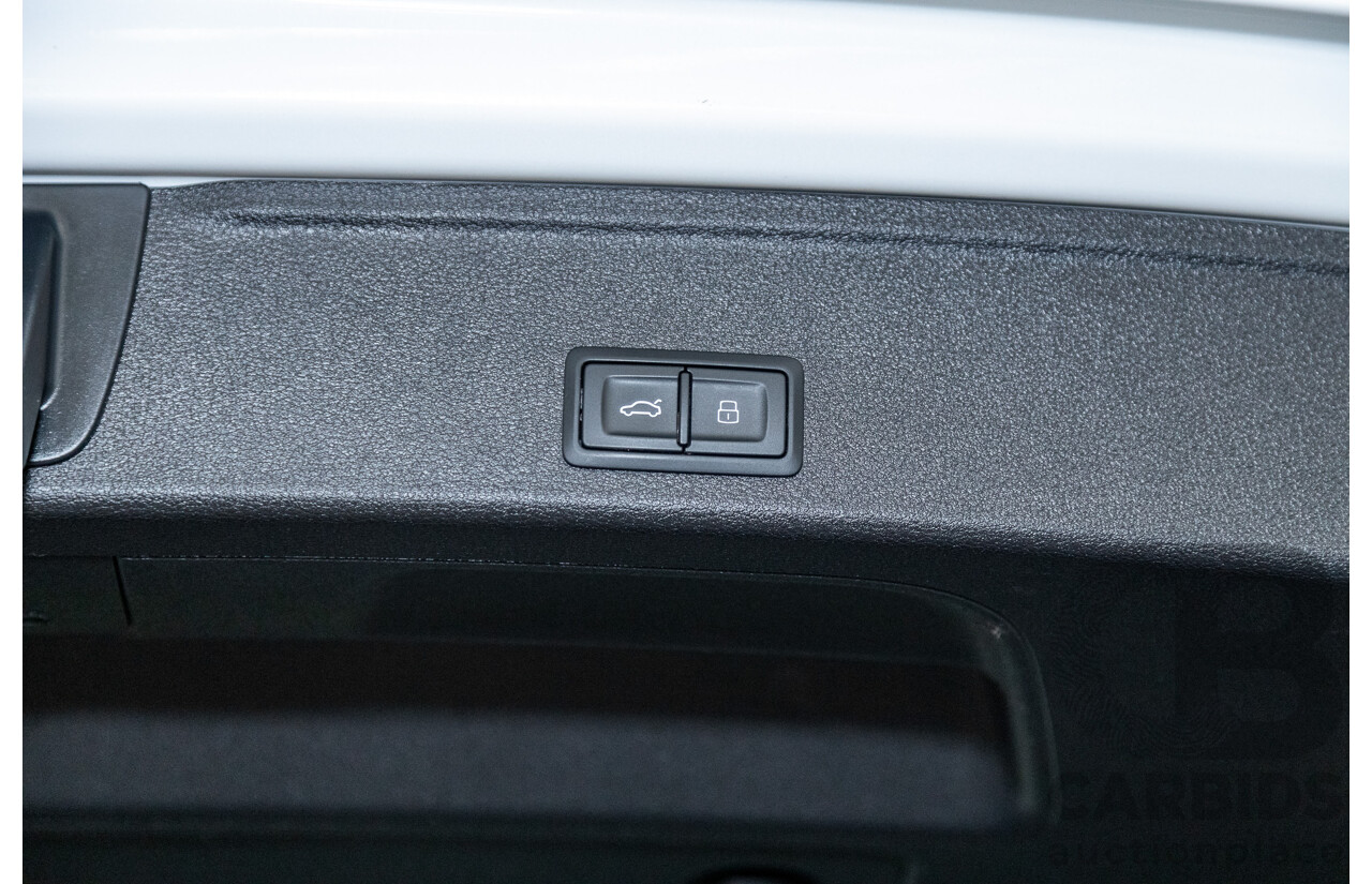 03/2022 Audi A4 45 TFSI S-Line Quattro (AWD) B9 MY22 4d Wagon White Turbo 2.0L