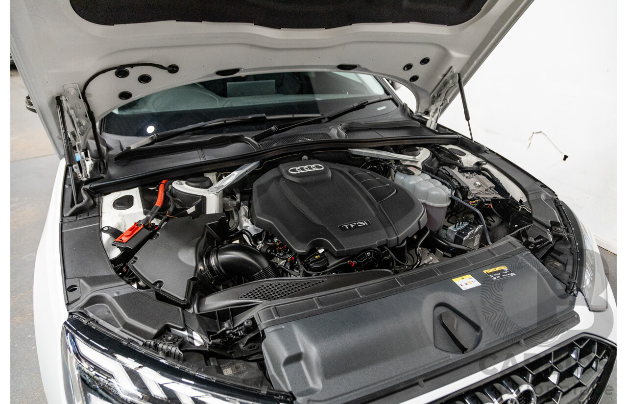 03/2022 Audi A4 45 TFSI S-Line Quattro (AWD) B9 MY22 4d Wagon White Turbo 2.0L