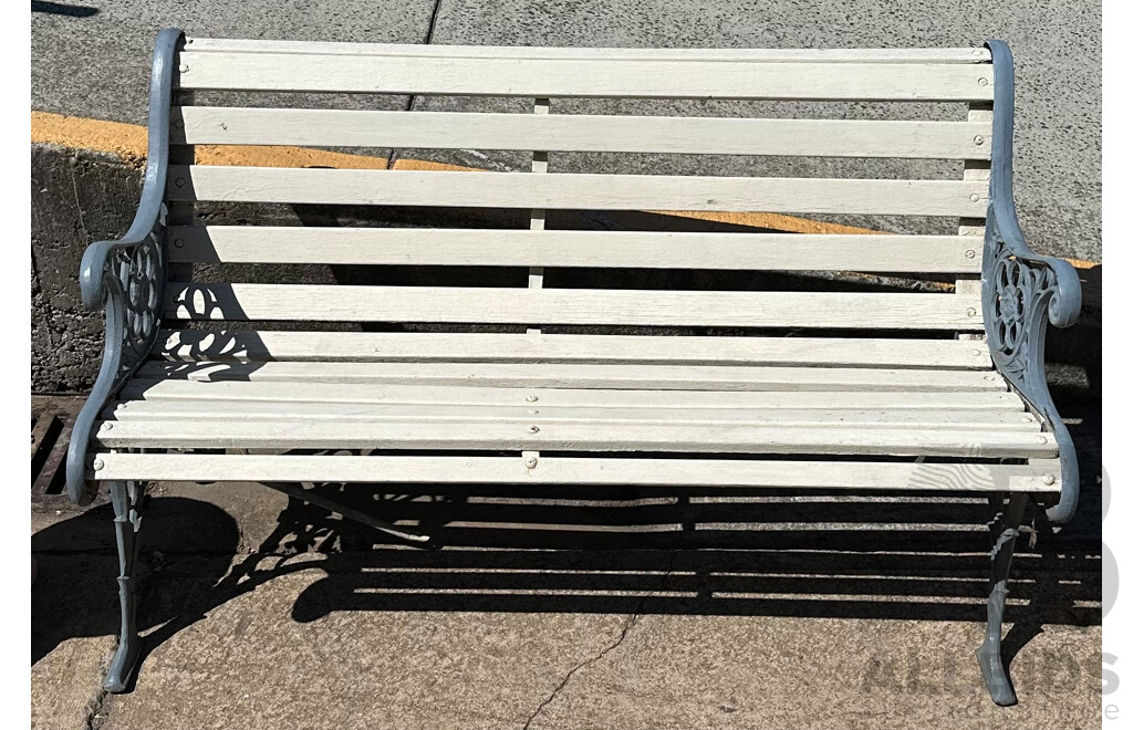 Outdoor Cast Iron Garden Bench