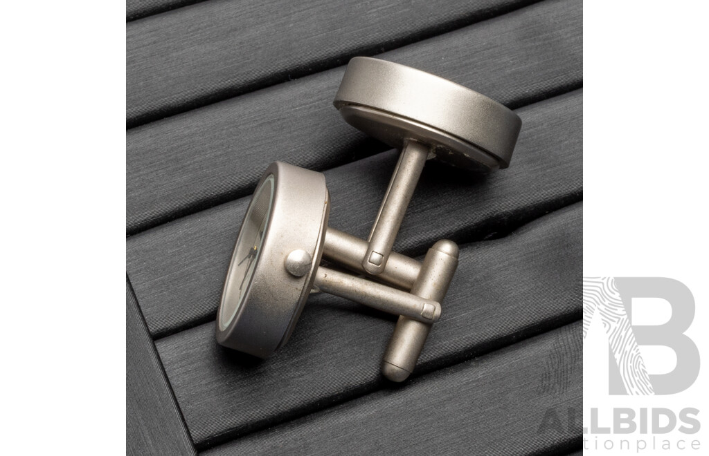 Oroton Metal Alloy Analog Clock Cufflinks