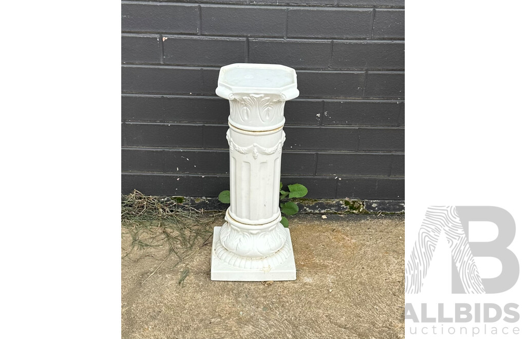 White Porcelain Garden Flower Stand