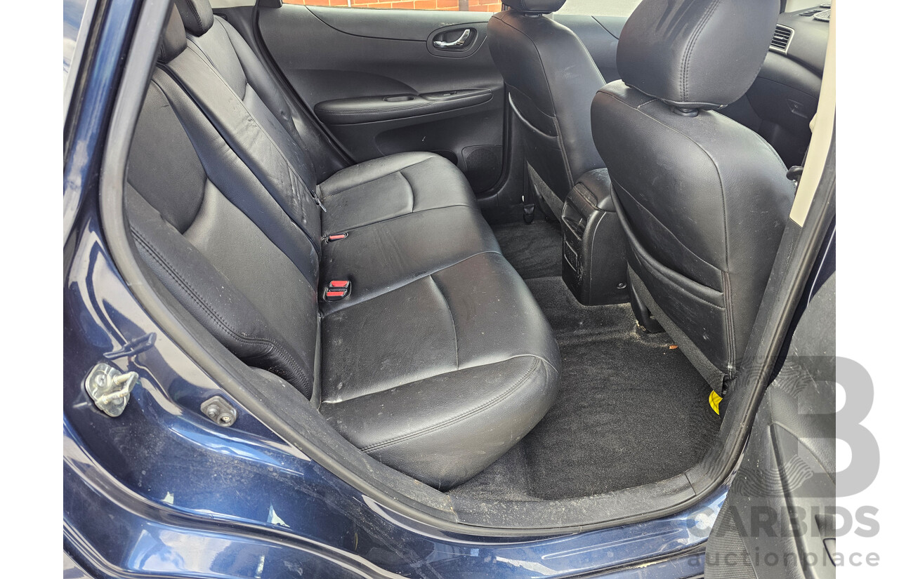 10/2013 Nissan Pulsar ST C12 5d Hatchback Blue 1.8L