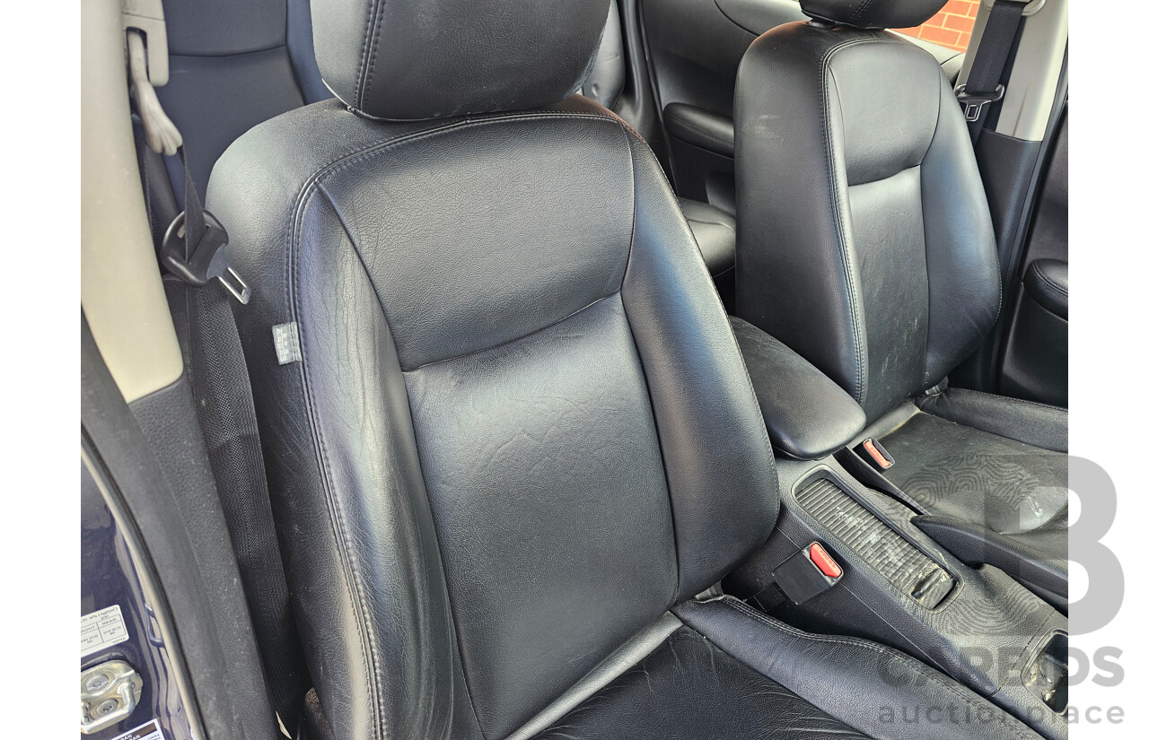 10/2013 Nissan Pulsar ST C12 5d Hatchback Blue 1.8L