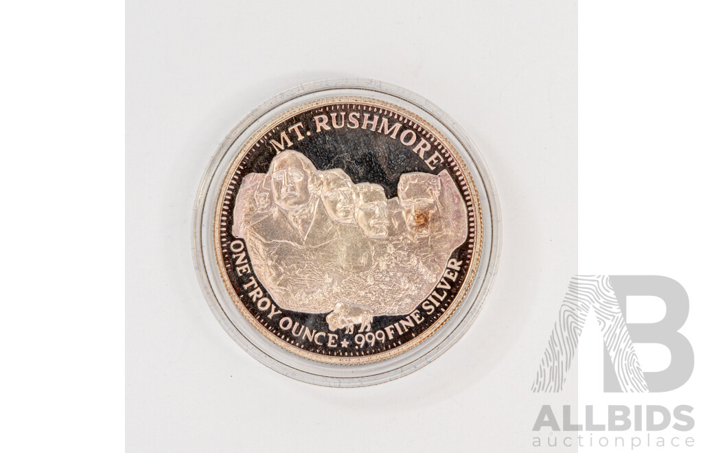 USA Liberty Mint Silver Mount Rushmore Coin .999