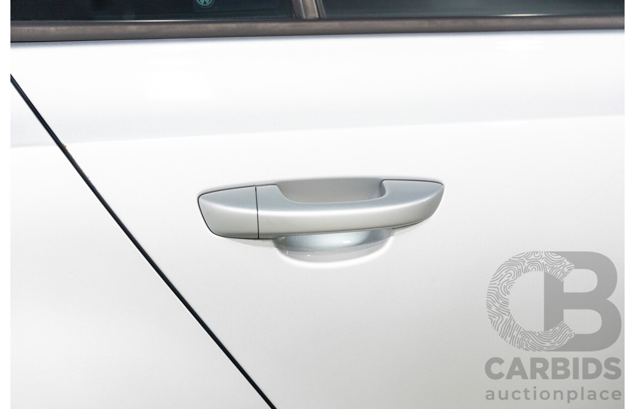 2/2009 Volkswagen Golf 2.0 TDI Pacific 1K MY09 5d Hatchback Reflex Silver Turbo Diesel 2.0L