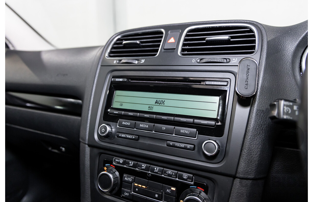 2/2009 Volkswagen Golf 2.0 TDI Pacific 1K MY09 5d Hatchback Reflex Silver Turbo Diesel 2.0L