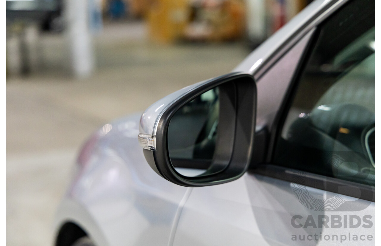 2/2009 Volkswagen Golf 2.0 TDI Pacific 1K MY09 5d Hatchback Reflex Silver Turbo Diesel 2.0L