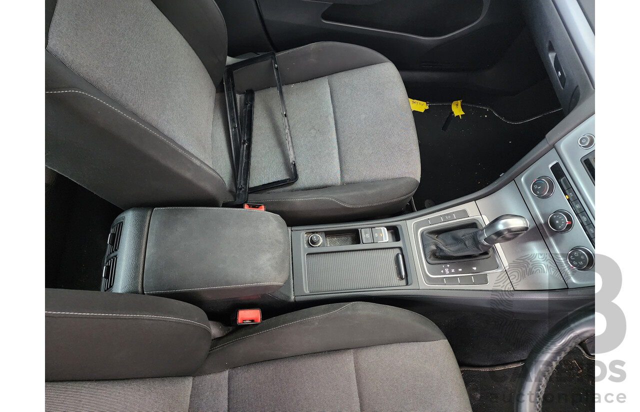 7/2015 Volkswagen Golf 92 TSI Trendline AU MY16 5d Hatchback White 1.4L