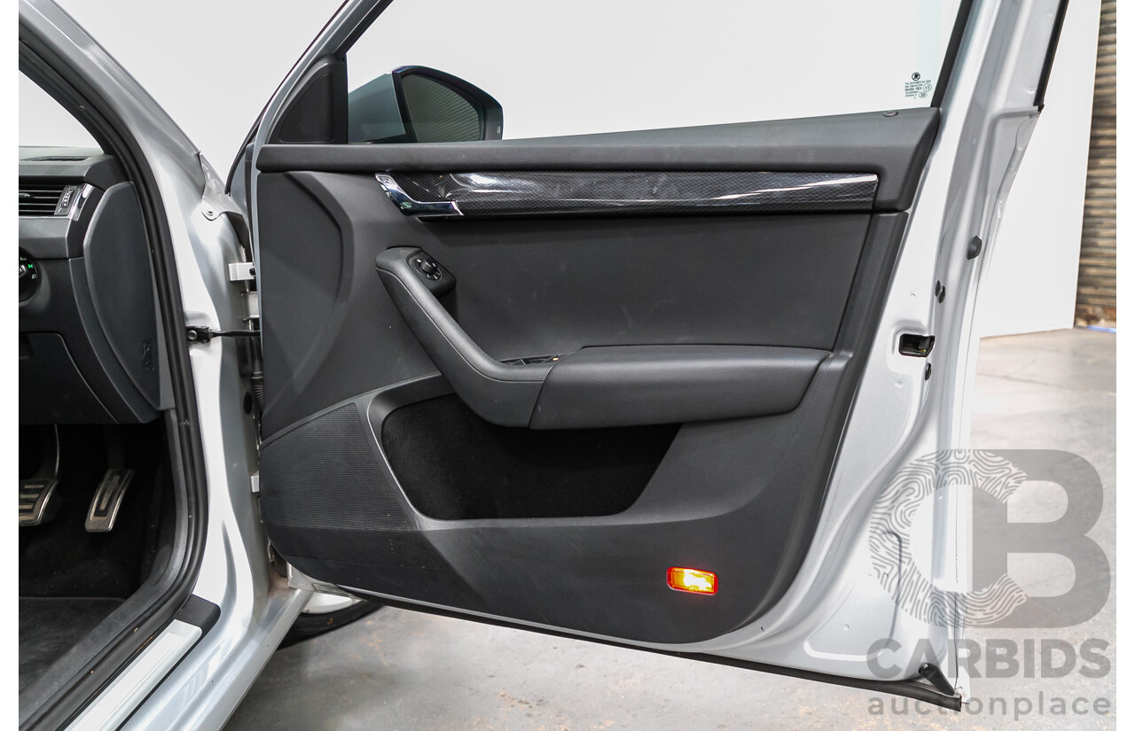 3/2014 Skoda Octavia RS 135 TDI NE 4d Wagon Brilliant Silver Metallic Turbo Diesel 2.0L