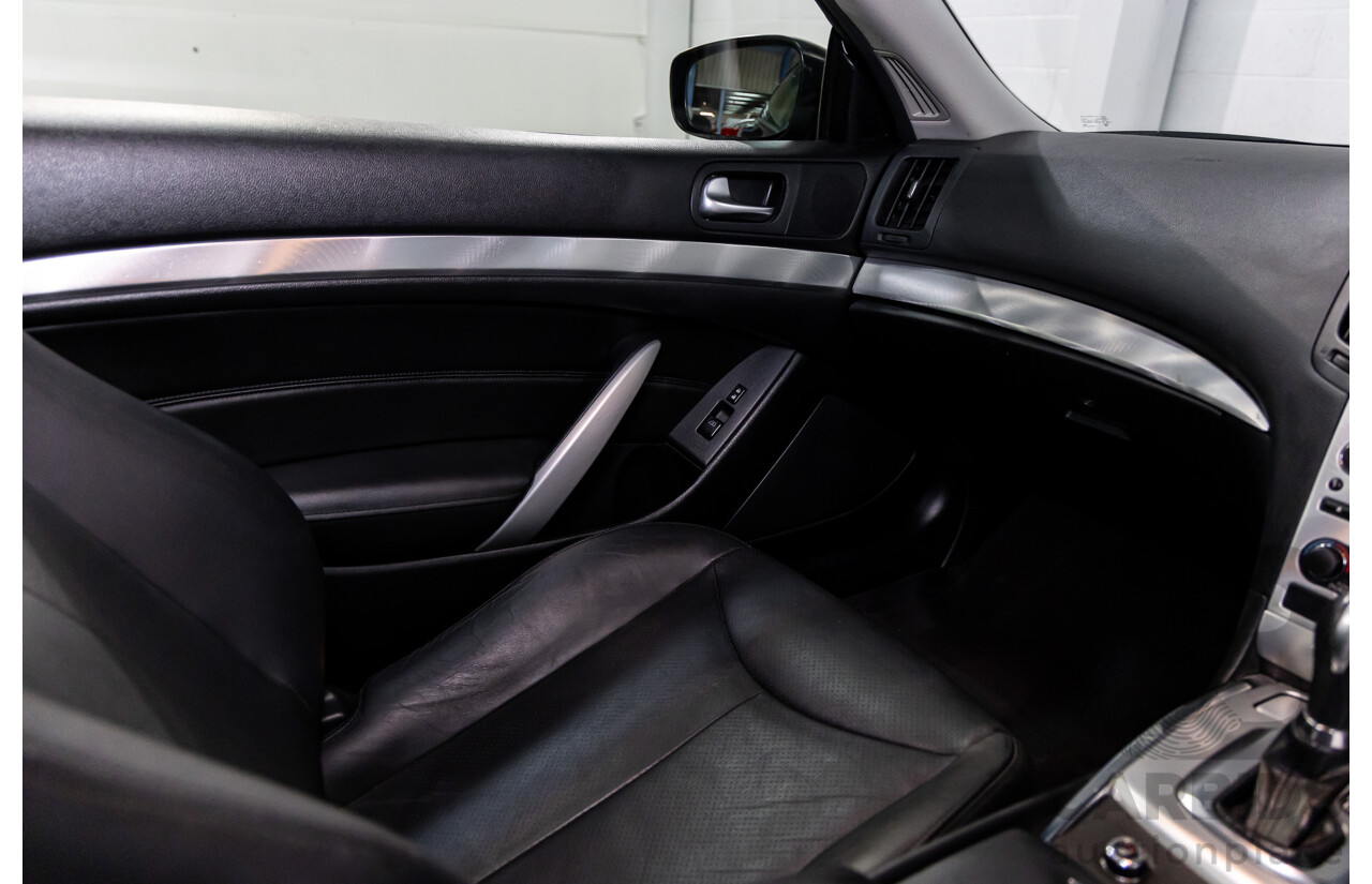 04/2016 Infiniti Q60 3.7 GT Premium (RWD) 2d Coupe Obsidian Black Metallic 3.7L