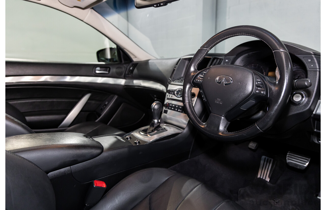 04/2016 Infiniti Q60 3.7 GT Premium (RWD) 2d Coupe Obsidian Black Metallic 3.7L