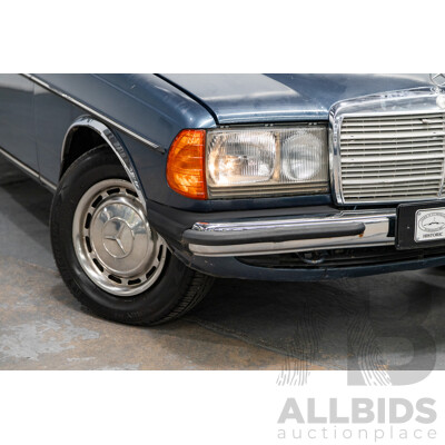 7/1984 Mercedes Benz 230 E W123 4d Sedan Blue 2.3L