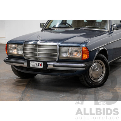 7/1984 Mercedes Benz 230 E W123 4d Sedan Blue 2.3L