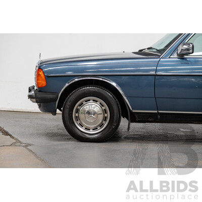 7/1984 Mercedes Benz 230 E W123 4d Sedan Blue 2.3L