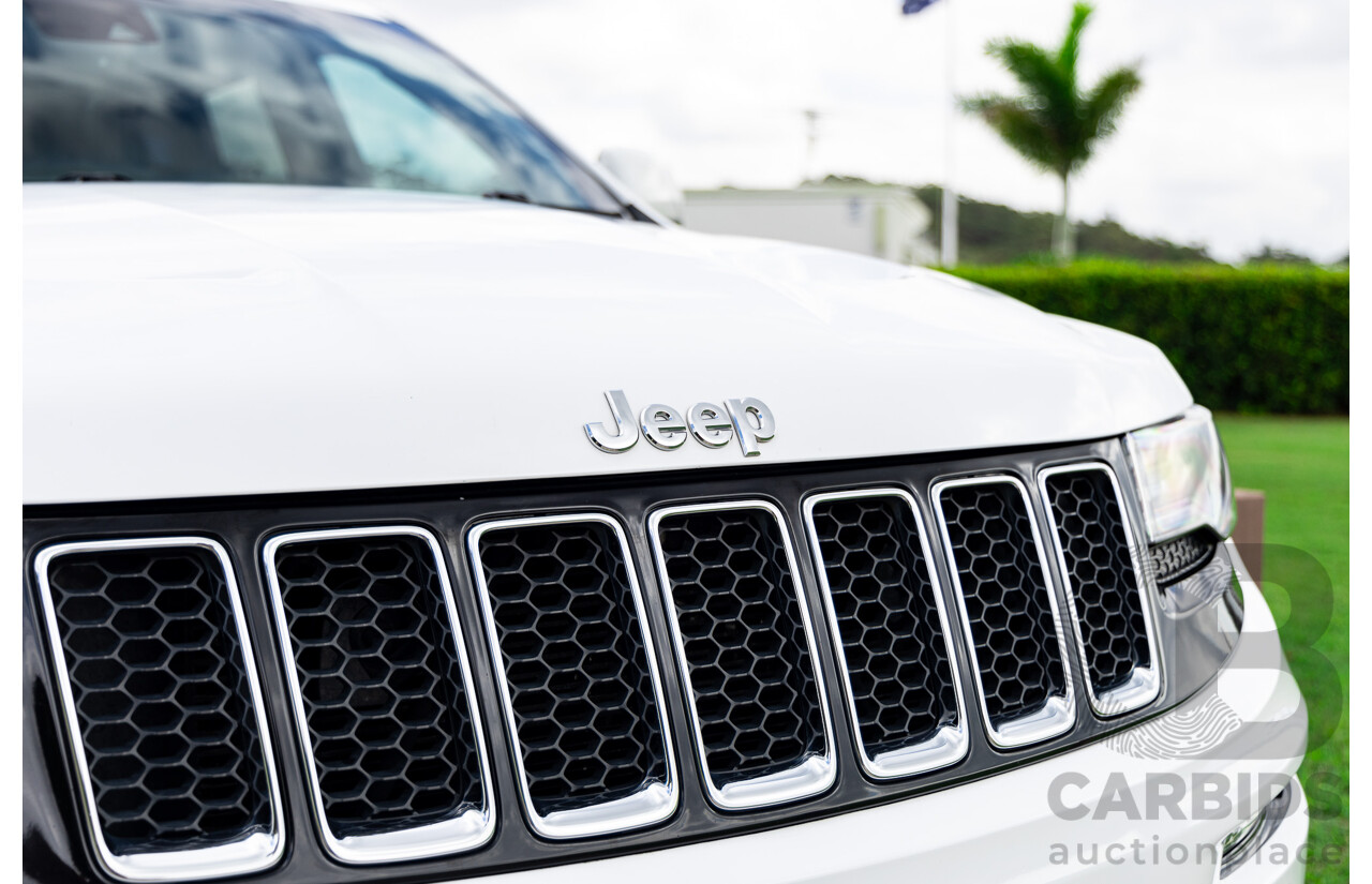 4/2014 Jeep Grand Cherokee SRT 8 (4x4) WK MY14 4d Wagon Bright White 6.4L