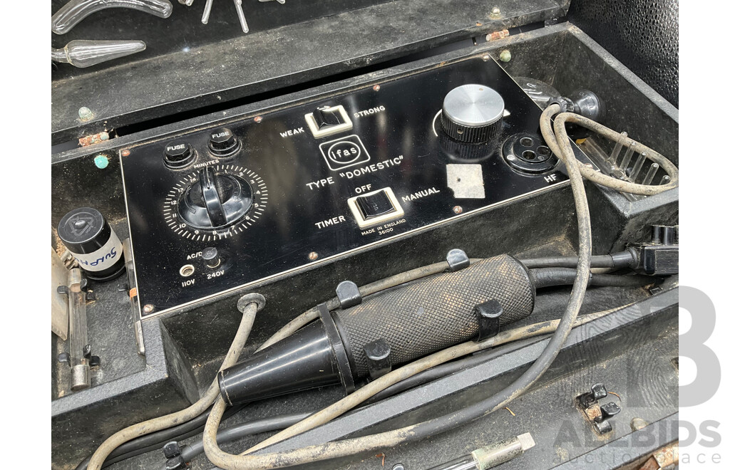 Mid 20th Century Dynamotherm Violet Ray