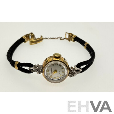 Women's Vintage Cyprus Dress Watch - Lot 1576102 | EHVA