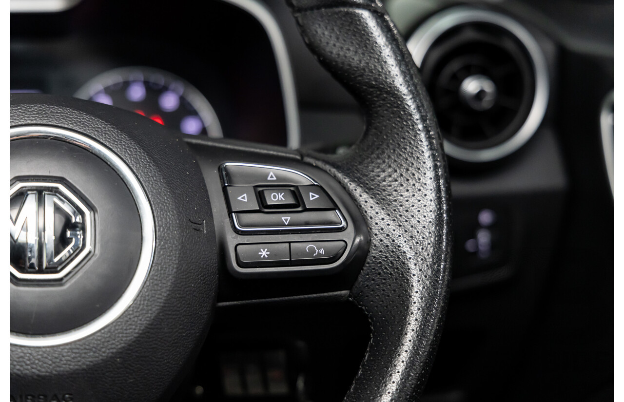 12/2022 MG ZS Excite (FWD) AZS1 MY22 4d Wagon Dover White 1.5L