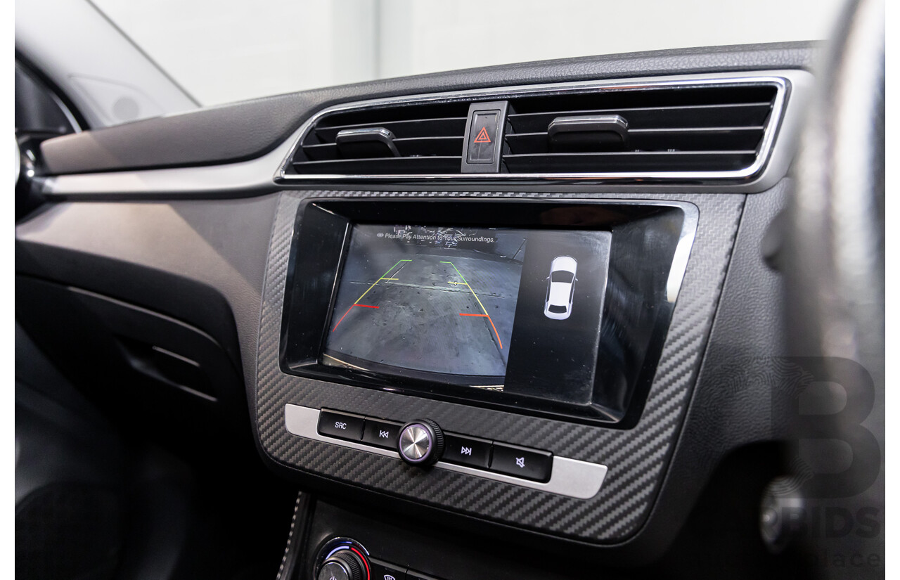 12/2022 MG ZS Excite (FWD) AZS1 MY22 4d Wagon Dover White 1.5L