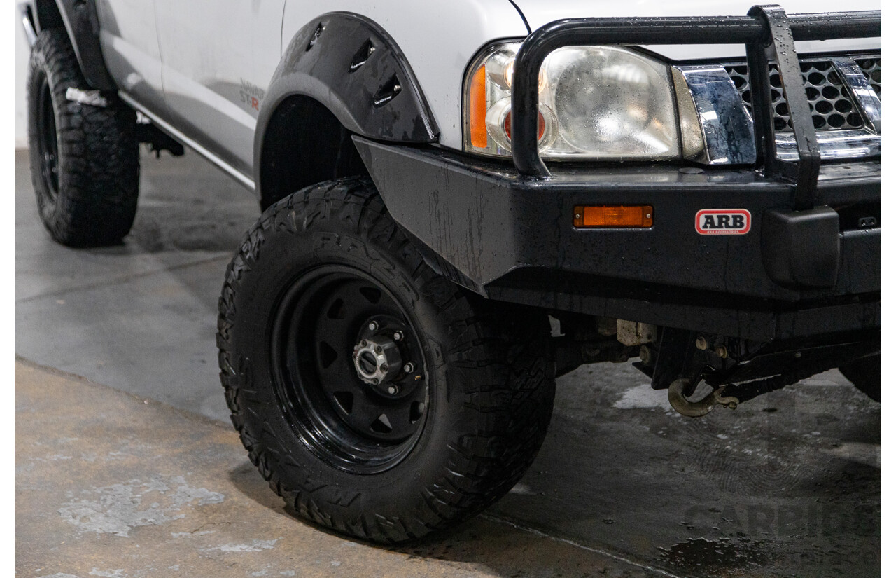 12/2012 Nissan Navara ST-R (4x4) D22 SERIES 5 Dual Cab P/Up Brilliant Silver Metallic Turbo Diesel 2.5L