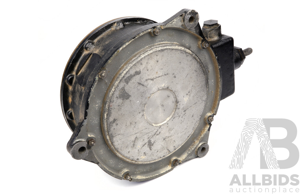 Outstanding Vintage Evershed Engine Telegraphs Ship Speed Indicator, with Polished Brass Surround, Reputedly From HMAS Melbourne