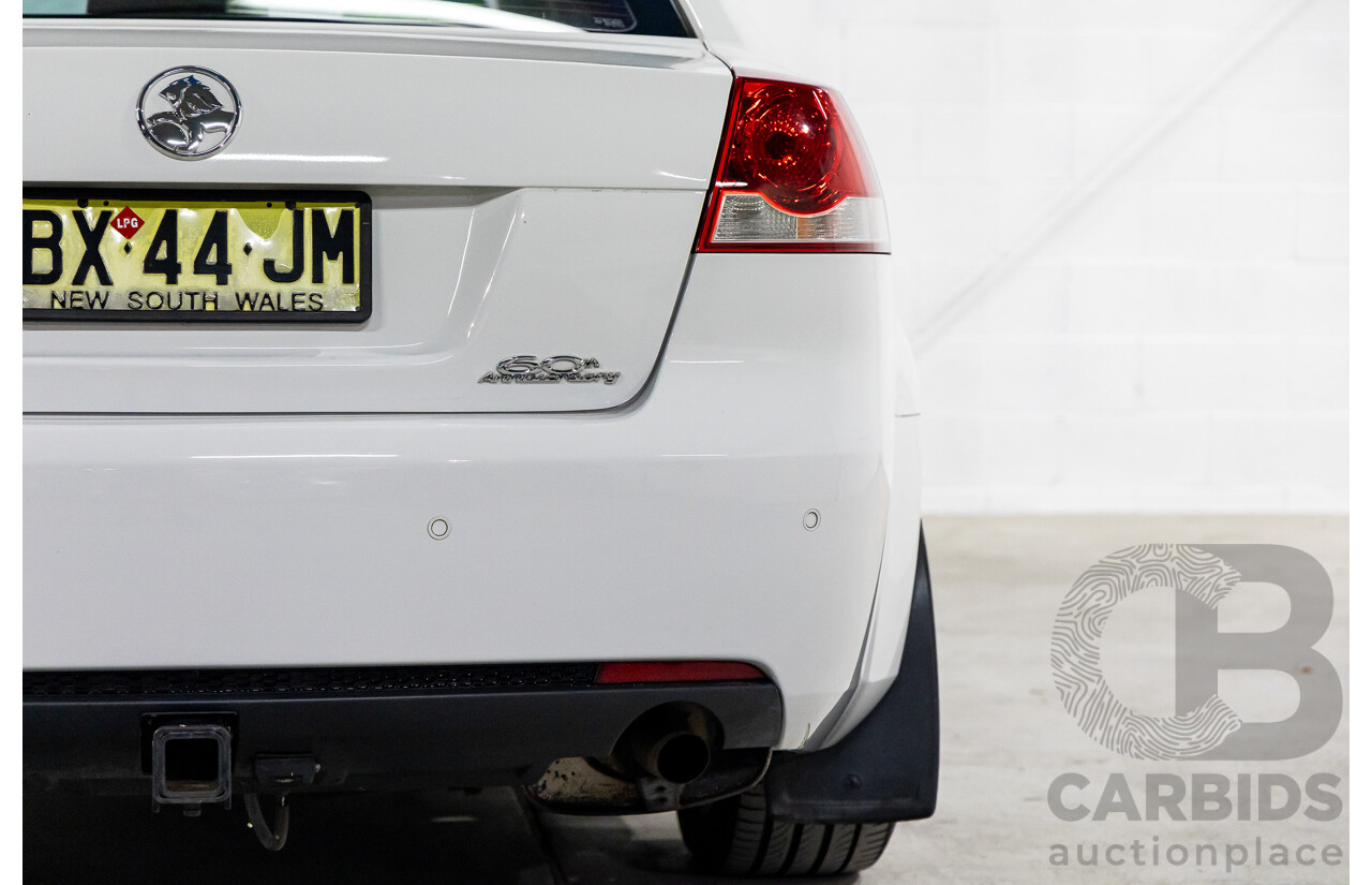 8/2008 Holden Commodore (Dual Fuel) 60th Anniversary VE MY09.5 4d Sedan Heron White V6 3.6L