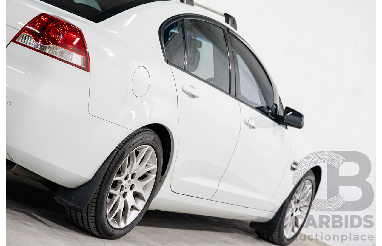 8/2008 Holden Commodore (Dual Fuel) 60th Anniversary VE MY09.5 4d Sedan Heron White V6 3.6L