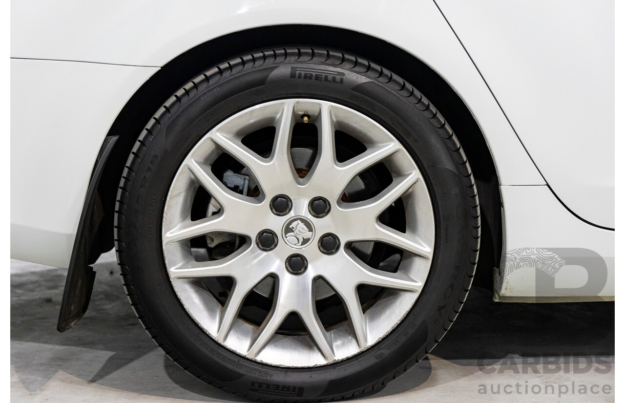 8/2008 Holden Commodore (Dual Fuel) 60th Anniversary VE MY09.5 4d Sedan Heron White V6 3.6L