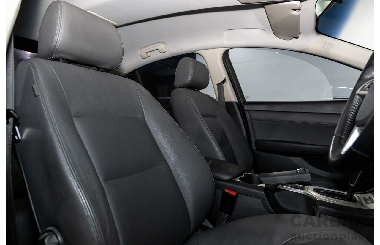 8/2008 Holden Commodore (Dual Fuel) 60th Anniversary VE MY09.5 4d Sedan Heron White V6 3.6L