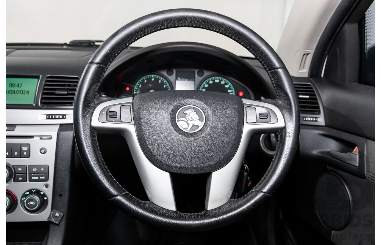 8/2008 Holden Commodore (Dual Fuel) 60th Anniversary VE MY09.5 4d Sedan Heron White V6 3.6L