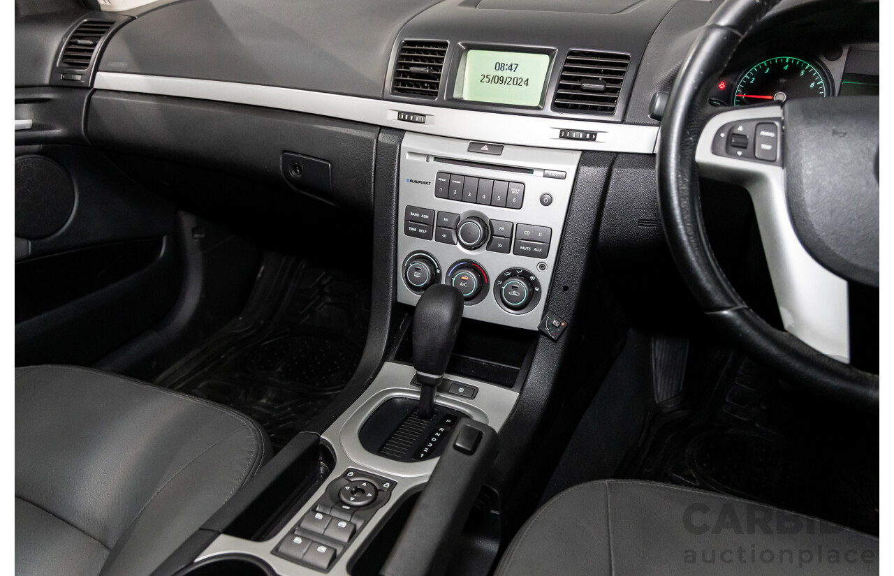 8/2008 Holden Commodore (Dual Fuel) 60th Anniversary VE MY09.5 4d Sedan Heron White V6 3.6L