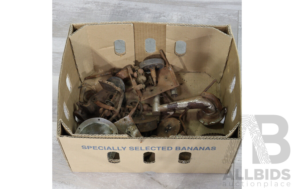 Collection Vintage Gramaphone Parts