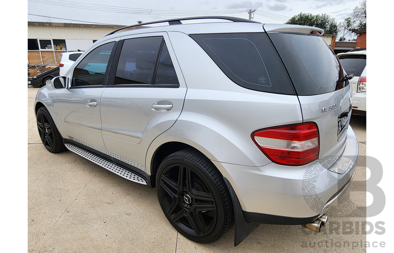 10/2005 Mercedes-Benz ML 500 Luxury (4x4) W164 4d Wagon Silver 5.0L