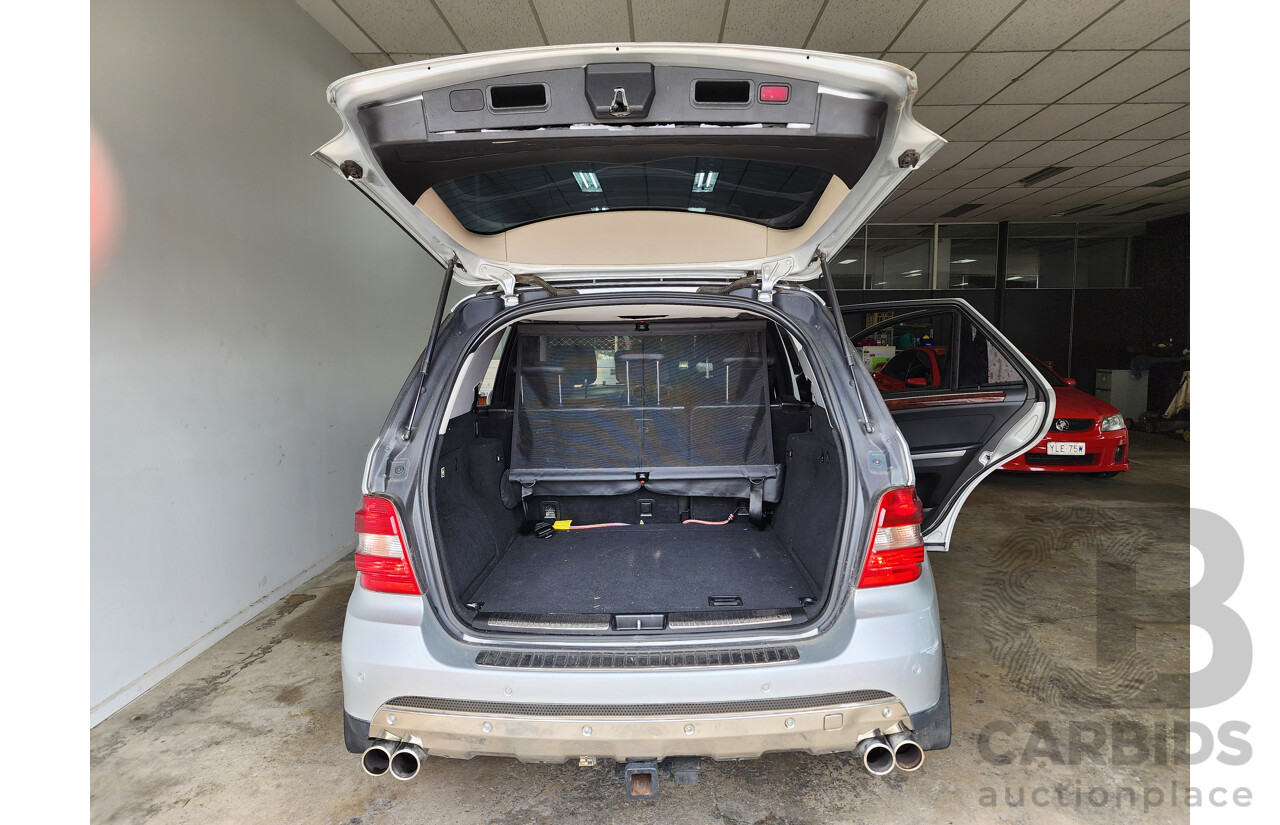 10/2005 Mercedes-Benz ML 500 Luxury (4x4) W164 4d Wagon Silver 5.0L