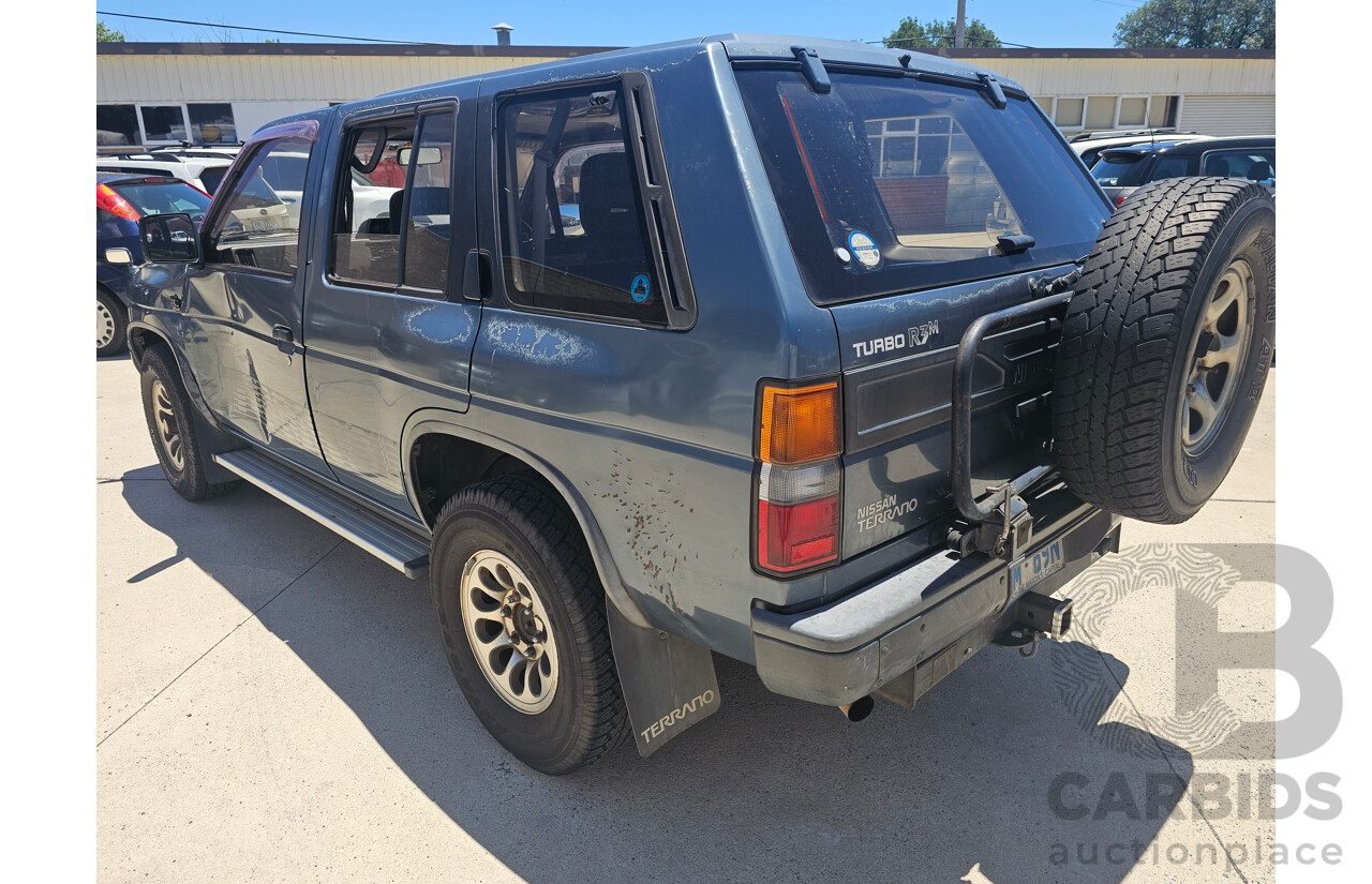1/1992 Nissan Terrano R3M (4x4) Wagon Turbo Diesel Blue 2.7L
