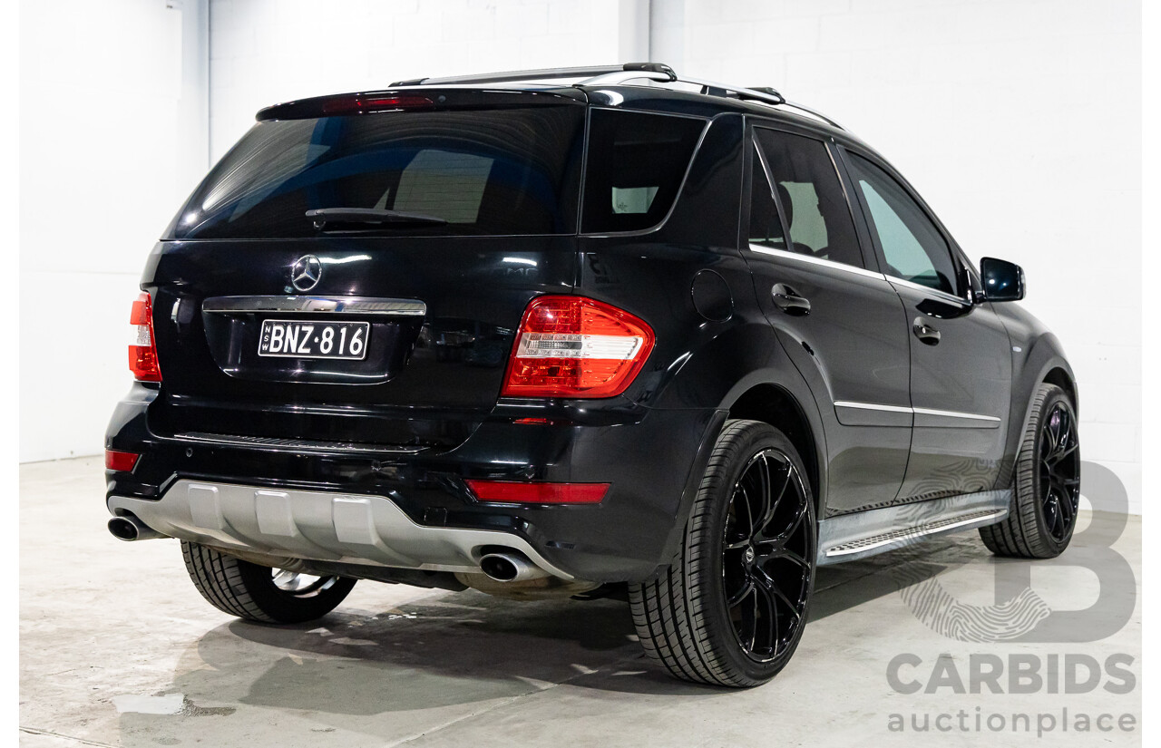 3/2011 Mercedes-Benz ML 300 CDI BlueEfficiency AMG Sports (4x4) 164 MY11 4d Wagon Obsidian Black Metallic Turbo Diesel 3.0L