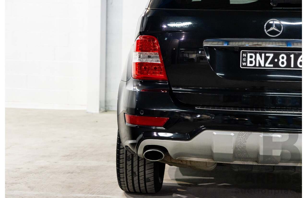 3/2011 Mercedes-Benz ML 300 CDI BlueEfficiency AMG Sports (4x4) 164 MY11 4d Wagon Obsidian Black Metallic Turbo Diesel 3.0L
