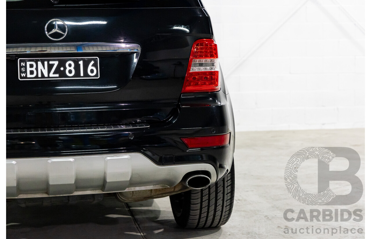 3/2011 Mercedes-Benz ML 300 CDI BlueEfficiency AMG Sports (4x4) 164 MY11 4d Wagon Obsidian Black Metallic Turbo Diesel 3.0L