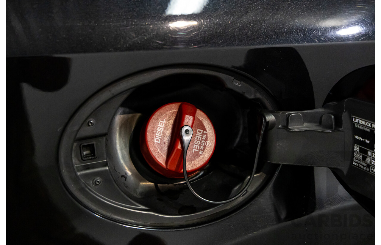 3/2011 Mercedes-Benz ML 300 CDI BlueEfficiency AMG Sports (4x4) 164 MY11 4d Wagon Obsidian Black Metallic Turbo Diesel 3.0L