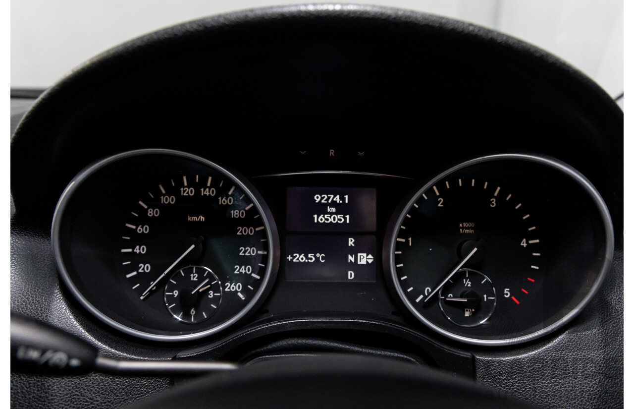 3/2011 Mercedes-Benz ML 300 CDI BlueEfficiency AMG Sports (4x4) 164 MY11 4d Wagon Obsidian Black Metallic Turbo Diesel 3.0L