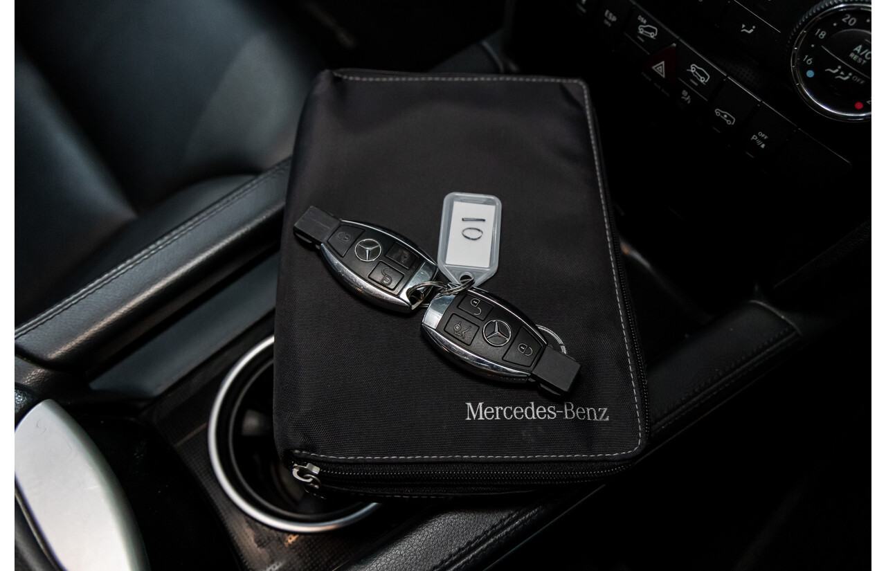 3/2011 Mercedes-Benz ML 300 CDI BlueEfficiency AMG Sports (4x4) 164 MY11 4d Wagon Obsidian Black Metallic Turbo Diesel 3.0L