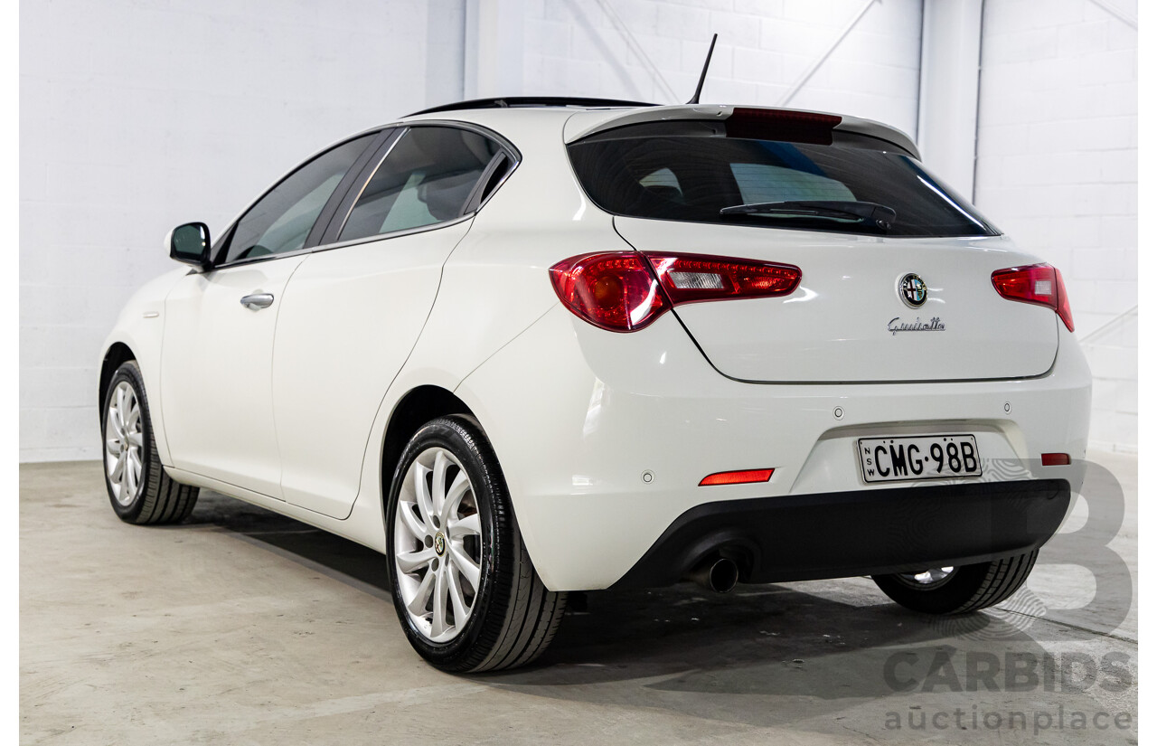 2/2013 Alfa Romeo Giulietta Distinctive 5d Hatchback White Turbo 1.4L