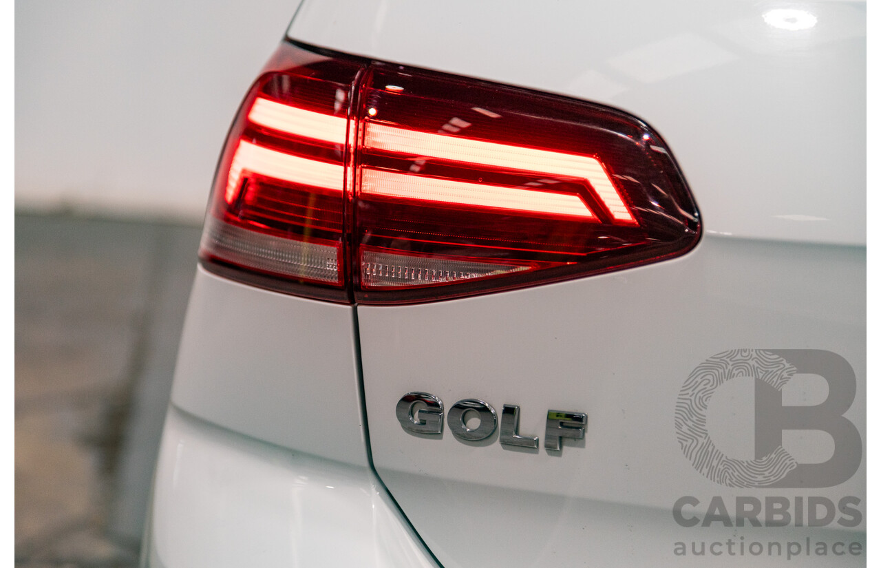 12/2017 Volkswagen Golf 110 TSI Comfortline Mk7.5 AU MY18 5d Hatchback Pure White Turbo 1.4L