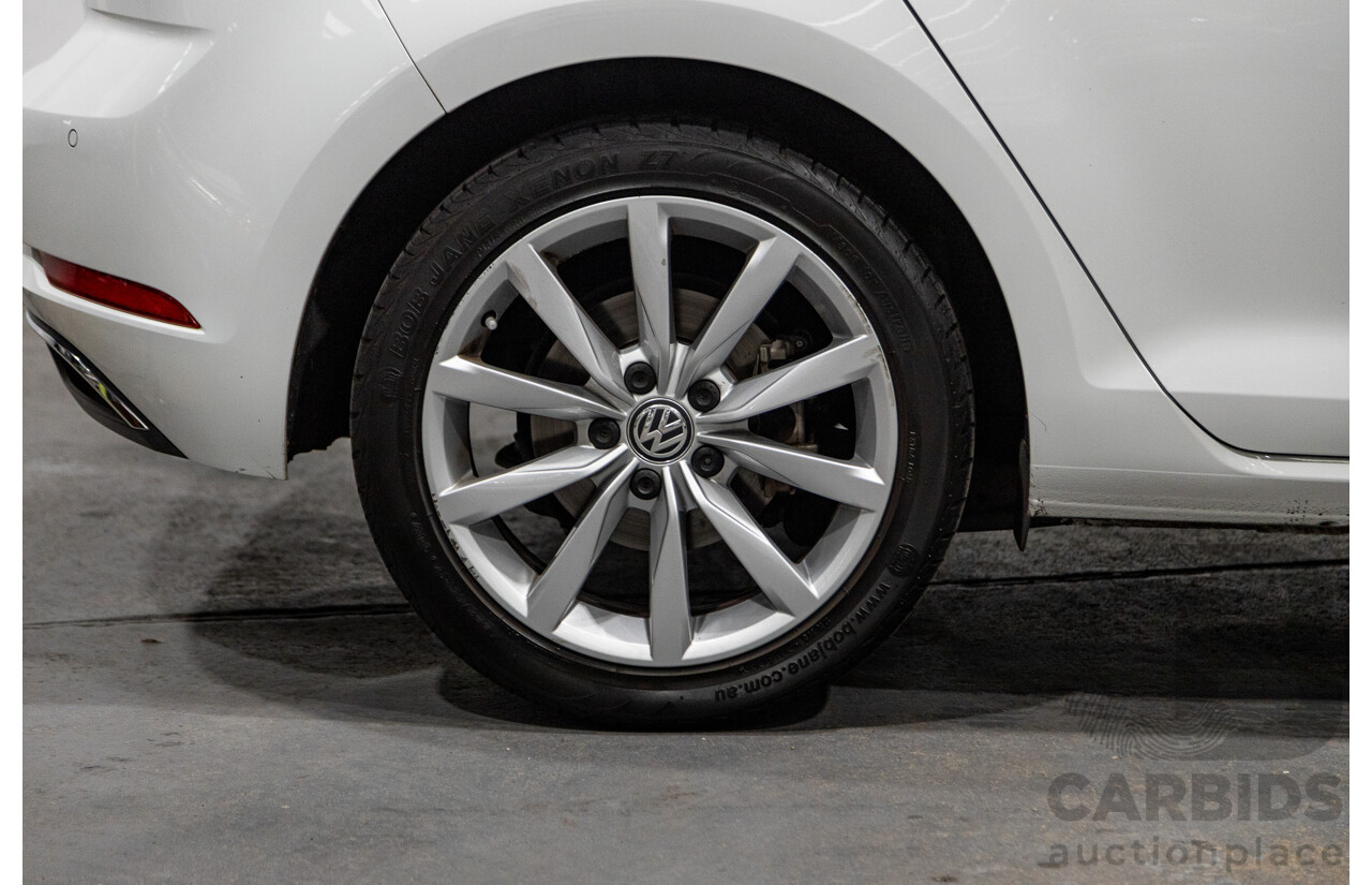 12/2017 Volkswagen Golf 110 TSI Comfortline Mk7.5 AU MY18 5d Hatchback Pure White Turbo 1.4L