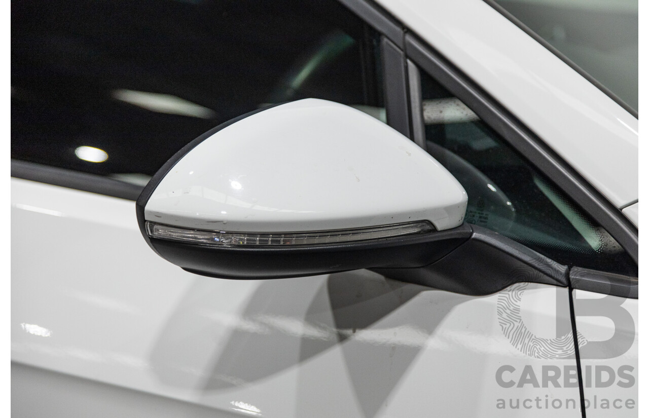 12/2017 Volkswagen Golf 110 TSI Comfortline Mk7.5 AU MY18 5d Hatchback Pure White Turbo 1.4L