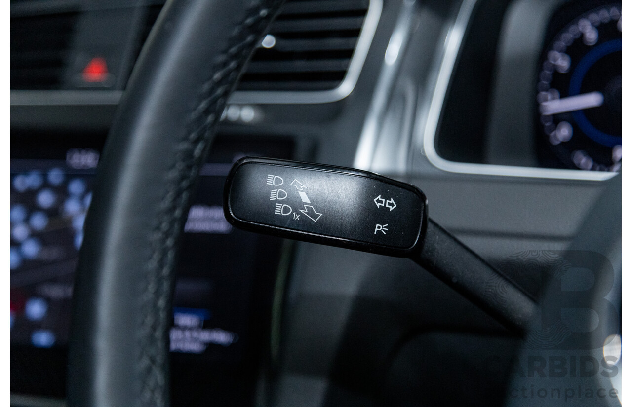 12/2017 Volkswagen Golf 110 TSI Comfortline Mk7.5 AU MY18 5d Hatchback Pure White Turbo 1.4L