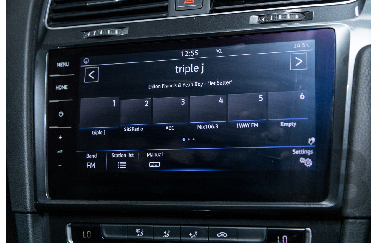 12/2017 Volkswagen Golf 110 TSI Comfortline Mk7.5 AU MY18 5d Hatchback Pure White Turbo 1.4L