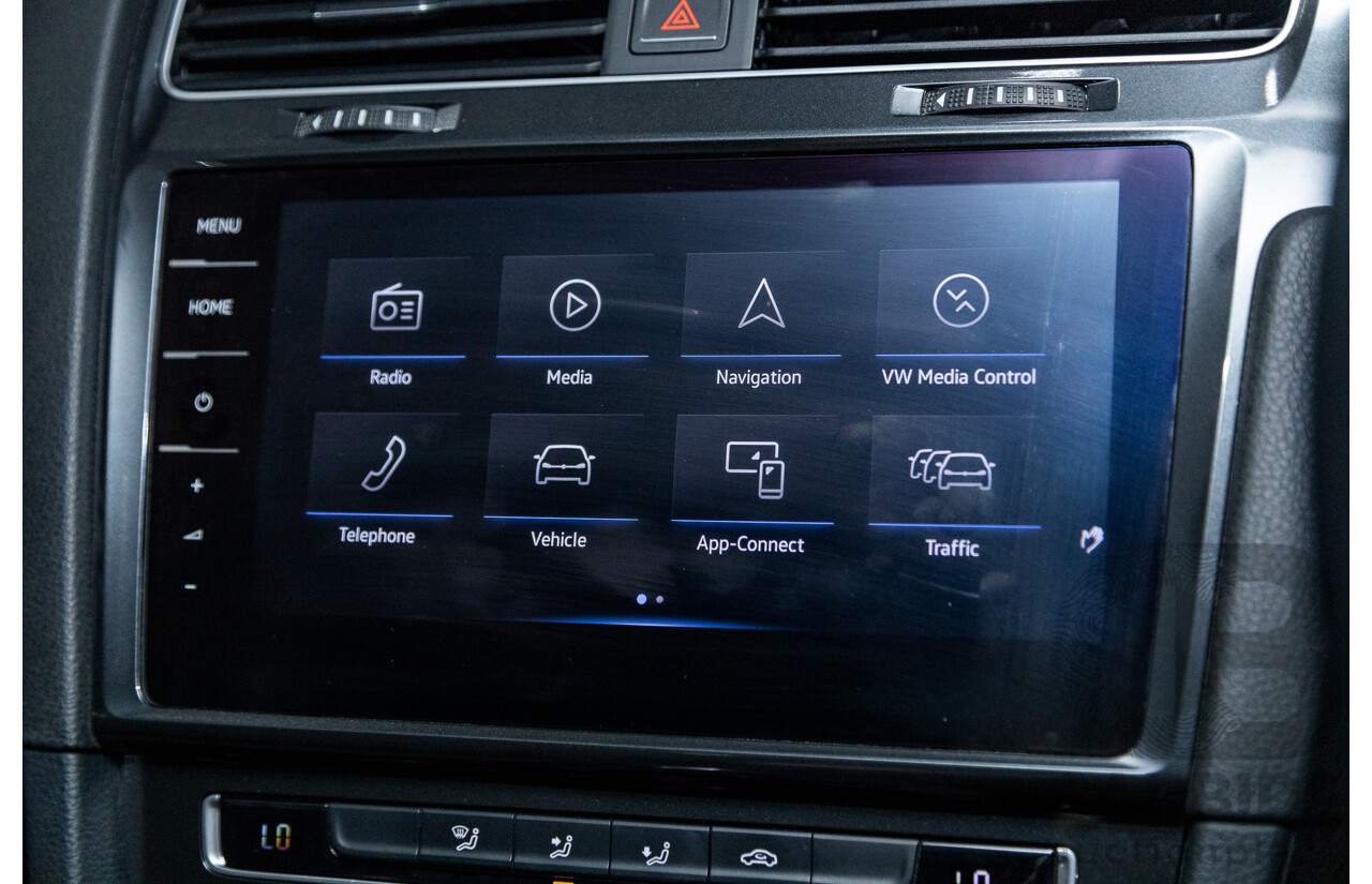 12/2017 Volkswagen Golf 110 TSI Comfortline Mk7.5 AU MY18 5d Hatchback Pure White Turbo 1.4L