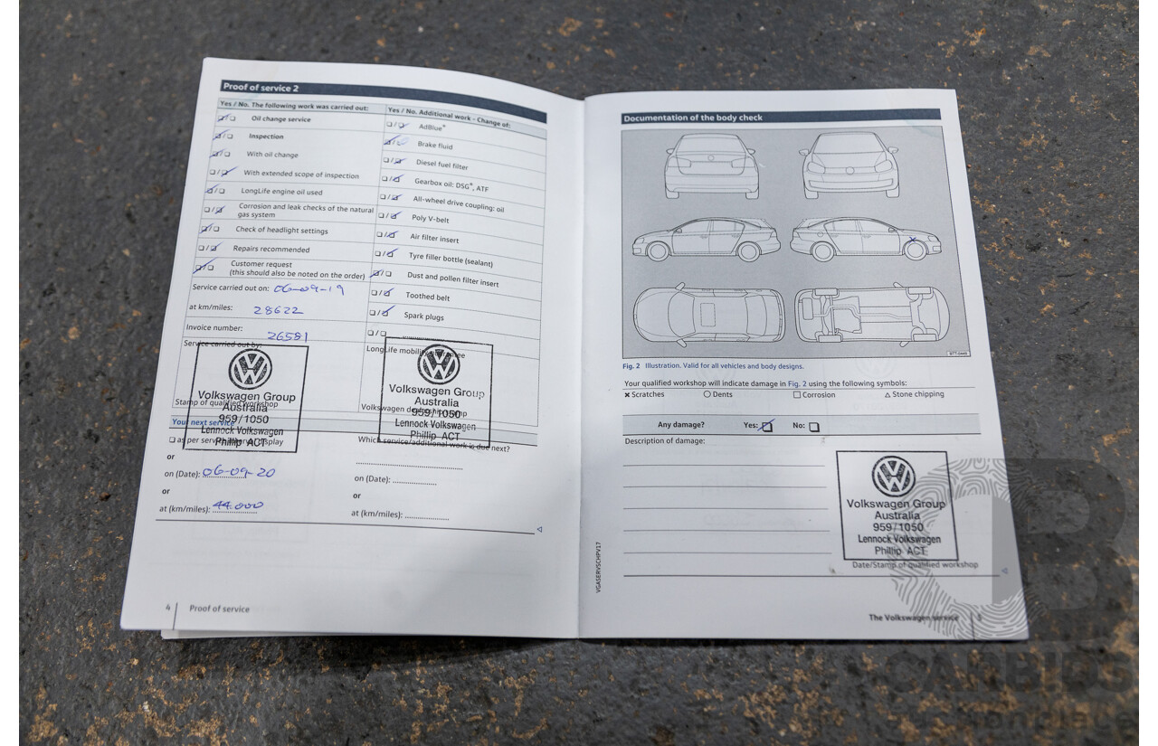 12/2017 Volkswagen Golf 110 TSI Comfortline Mk7.5 AU MY18 5d Hatchback Pure White Turbo 1.4L