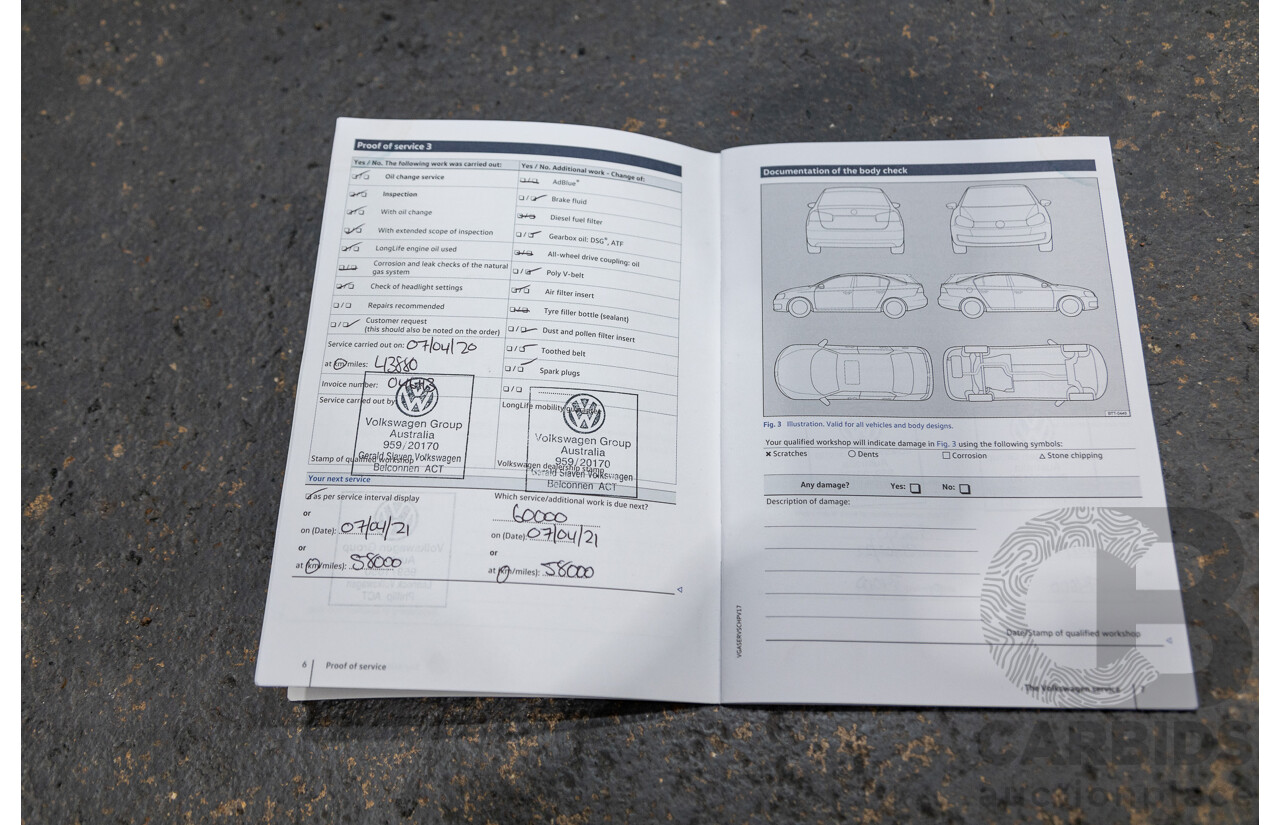 12/2017 Volkswagen Golf 110 TSI Comfortline Mk7.5 AU MY18 5d Hatchback Pure White Turbo 1.4L